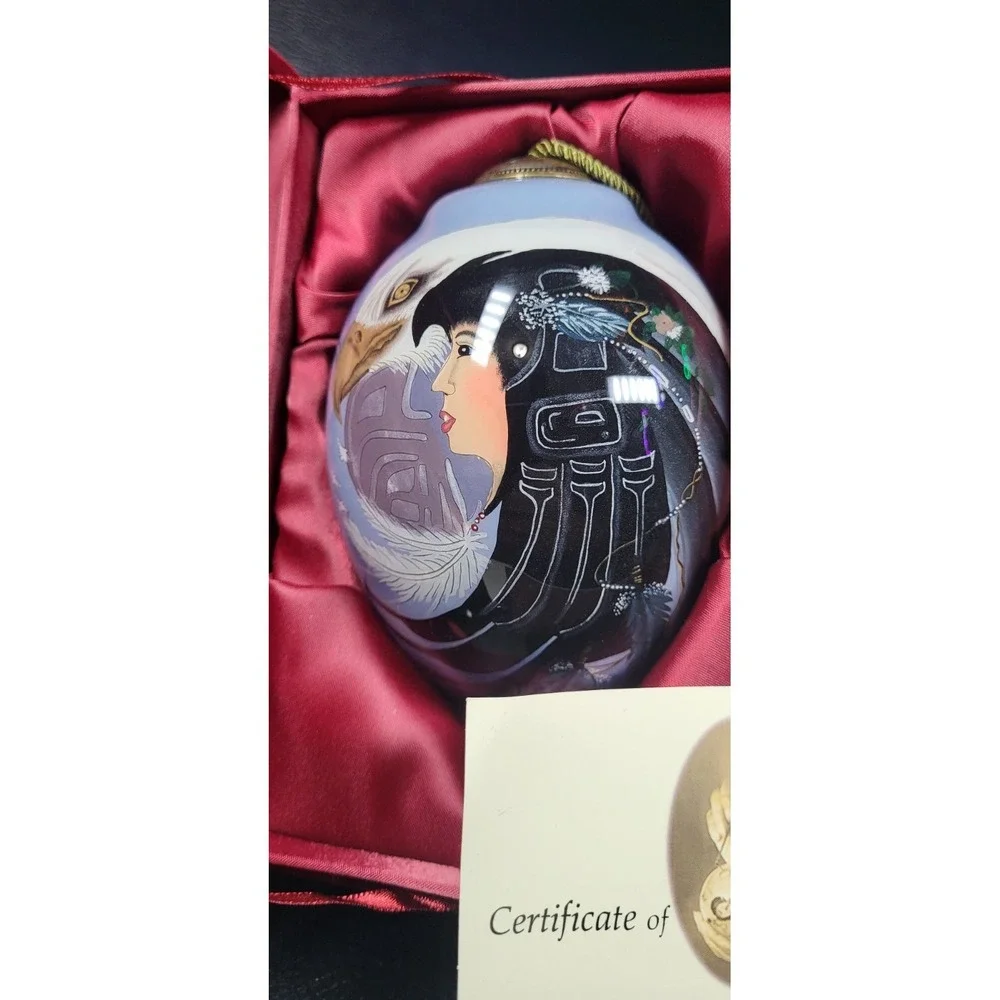 Ne'Qwa Art Reverse Hand Painted Eagle Dreamer Native Americ Blown Glass Ornament